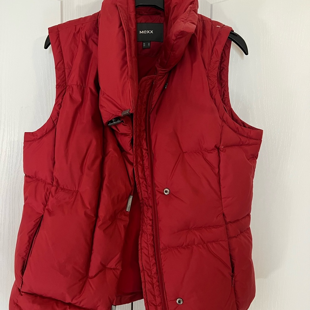 Mex feather vest